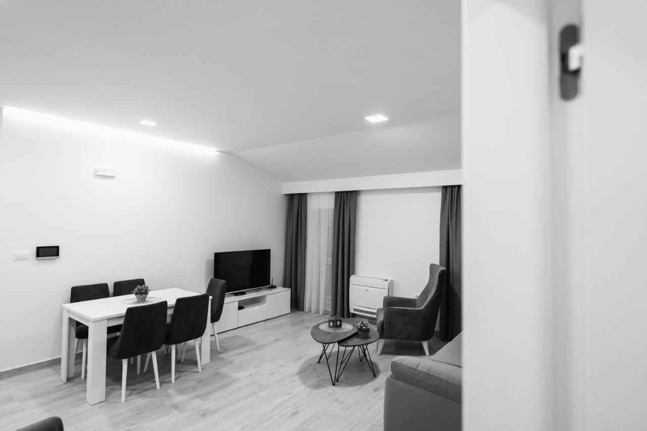 Apartmani Centar Любушки Екстер'єр фото